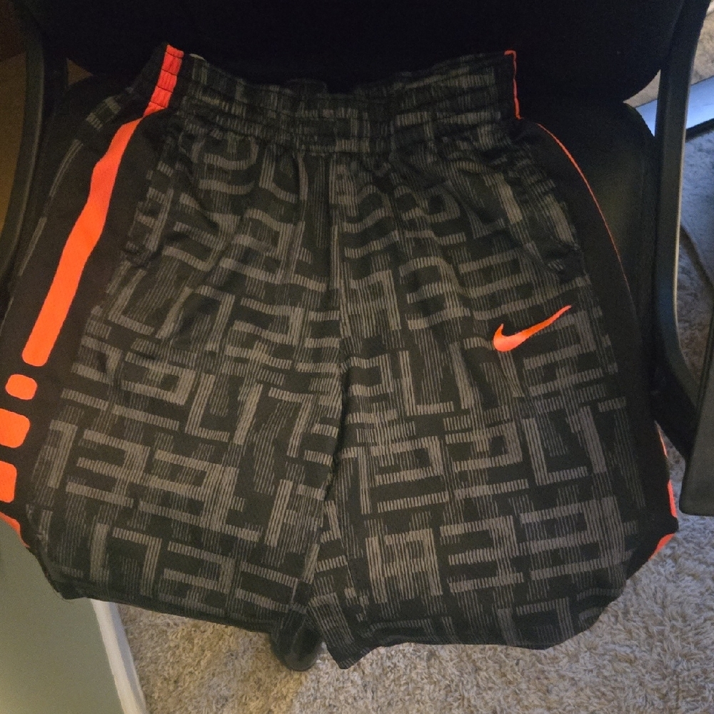 Nike Dri-Fit Black and Gray Geometric Shorts with Red Highlights